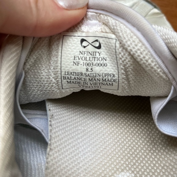 Nfinity Evolution Cheerleading Sneakers - Picture 3 of 4